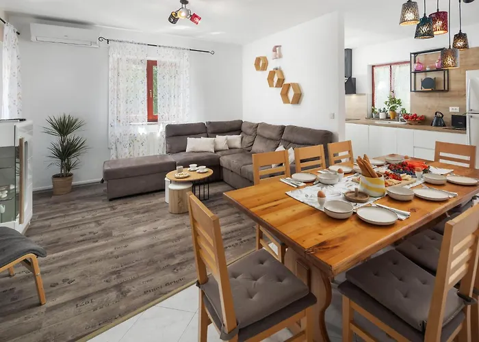 Prázdninový dům Lovely In *