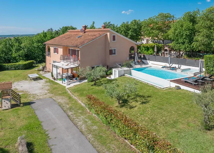 Prázdninový dům Lovely In *